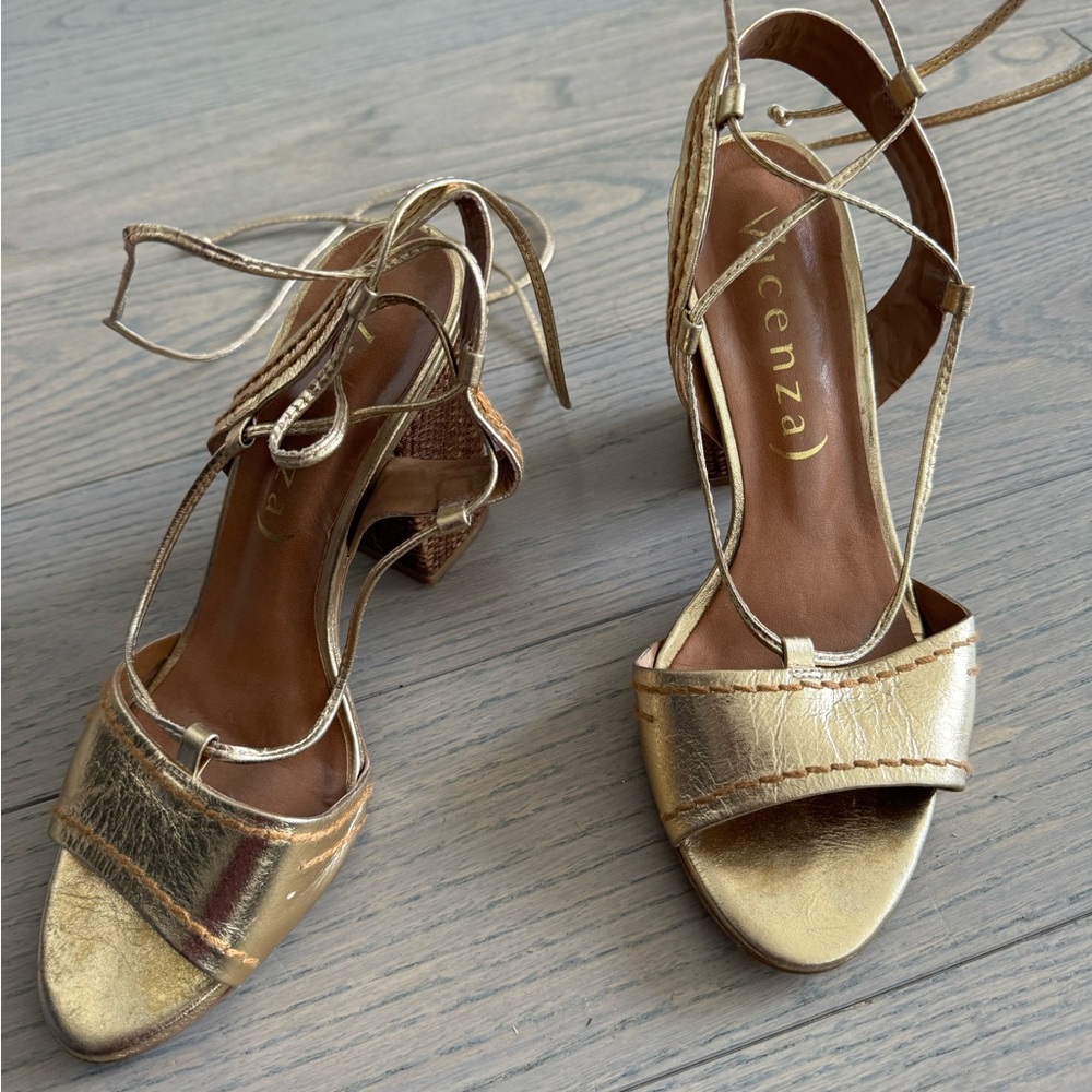 Vicenza Gold Peep Toe Tie-Up Straw Heels - Size 7.5 (Anthropologie)